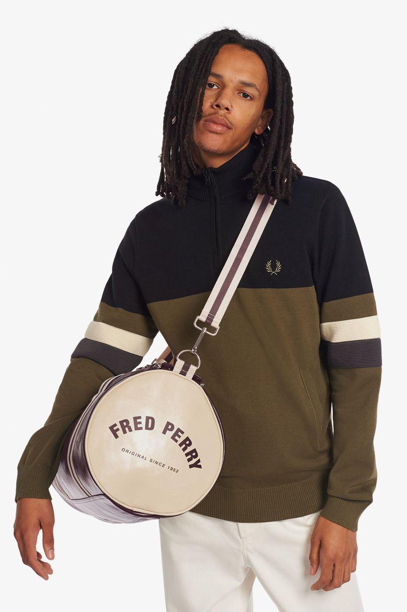 Red Fred Perry Classic Barrel Women's Bags | PH 1807PJJQ